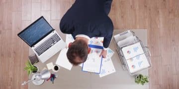 Financial Planning for a Recession: 10 Steps to Protect Your Finances in 2025 - Cover Image
