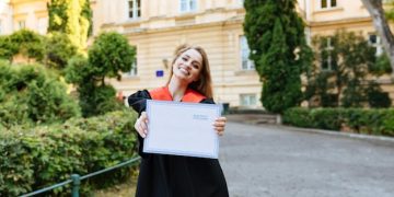 The Impact of AP Credits: Can You Graduate College Early? - Cover Image